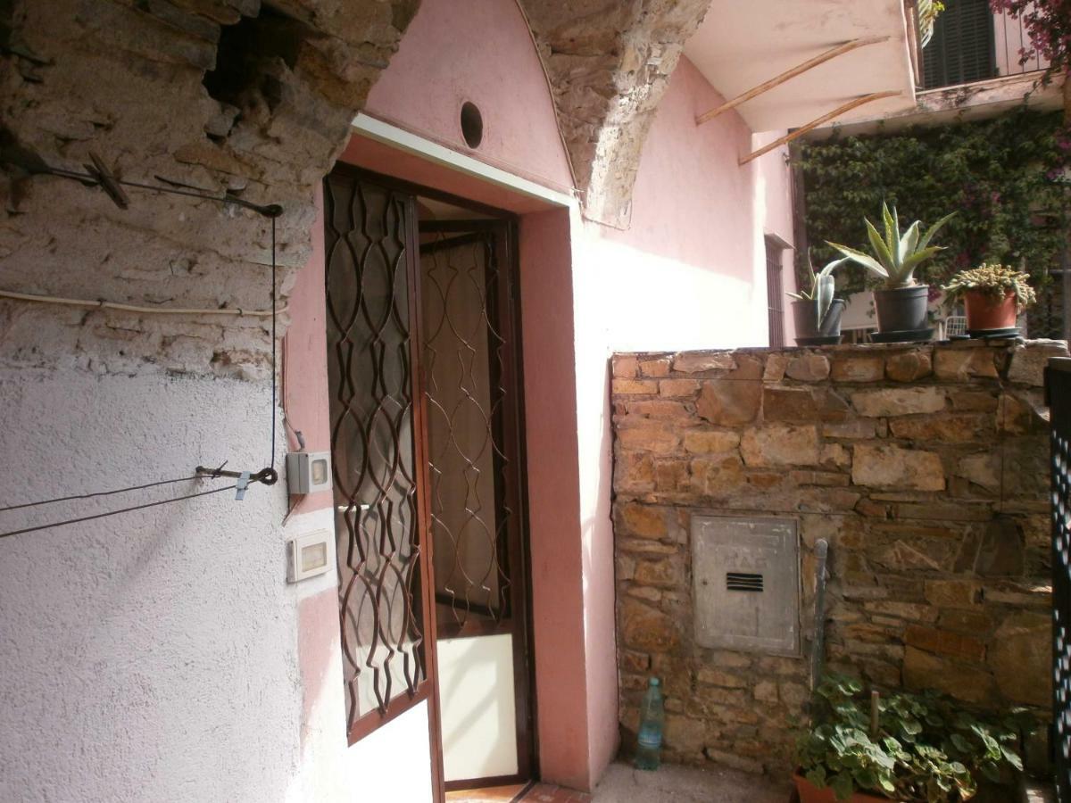 Risorgimento Apartment Cipressa Exterior foto