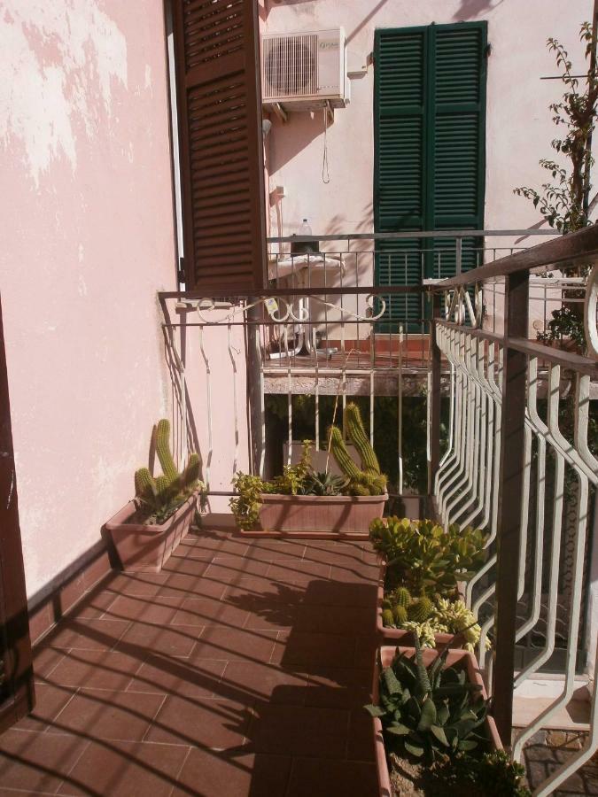 Risorgimento Apartment Cipressa Exterior foto